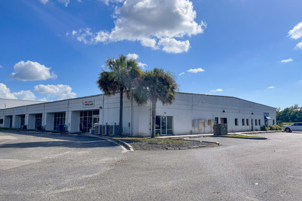 3870 Leeds Ave North Charleston for lease