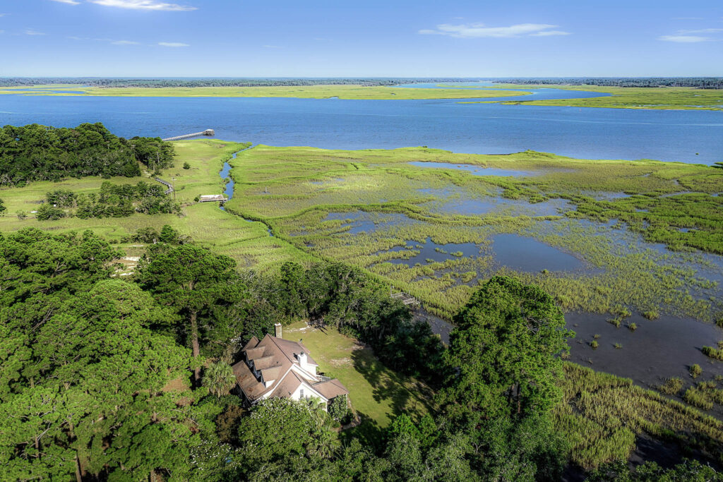 Holcombe, Fair & Lane | Connecting Good Stewards to Great Land